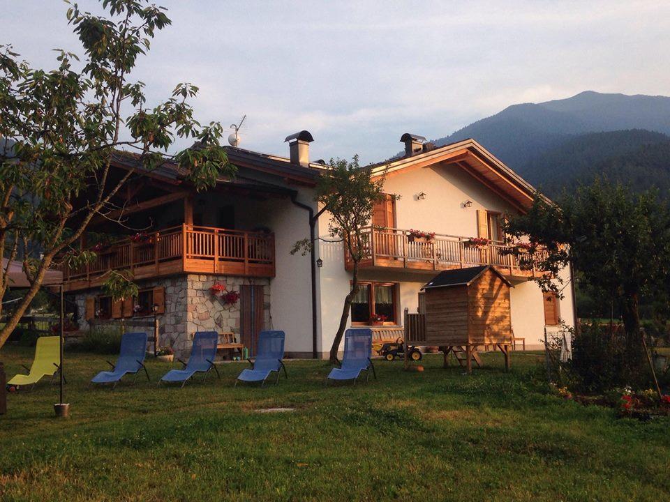Agriturismo Fattoria Dalcastagne Torcegno Exterior photo